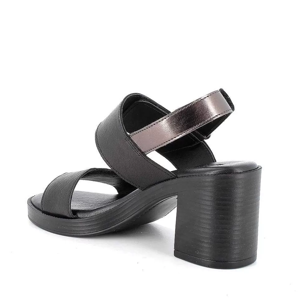 Black Women'S Leather Heeled Sandals-Igi&Co Flash Sale