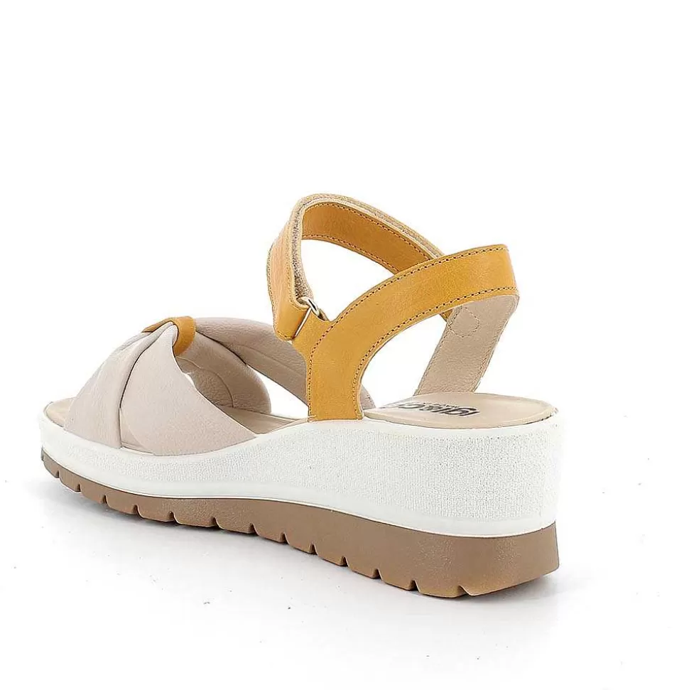Yellow-Sand Women'S Wedge Sandals-Igi&Co Fashion